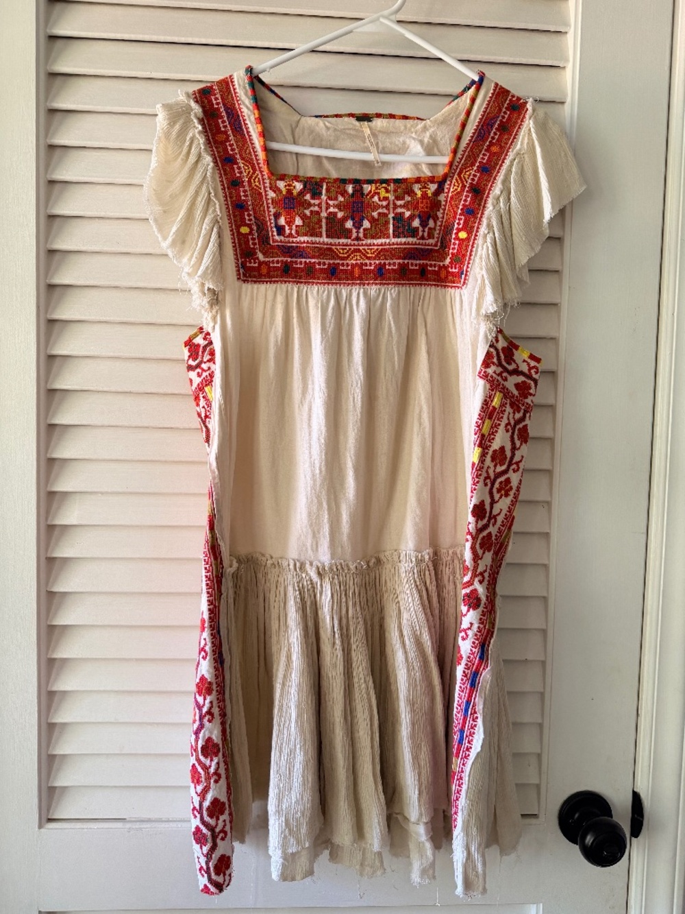 Free People Embroidered Boho Folk Mini Dress  Tunic Artisan Embroidered Small